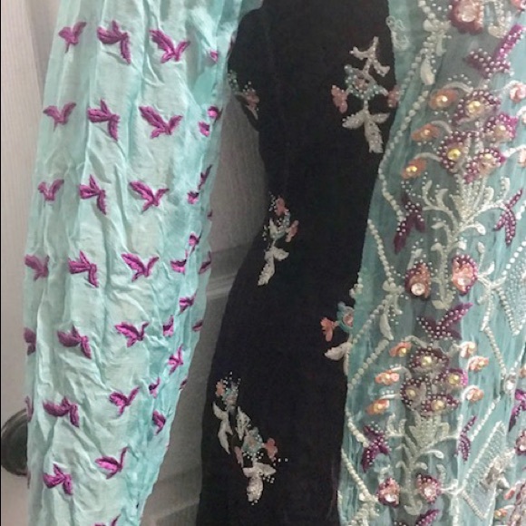 Green and maroon georgette with pink and cream wor - Picture 3 of 3